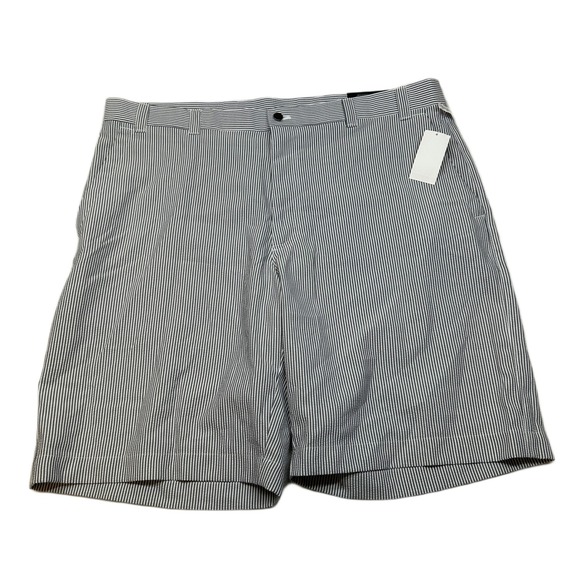 Callaway Golf Shorts Mens Size 40 Blue‎ Striped Flat Front Casual NEW - Picture 1 of 7